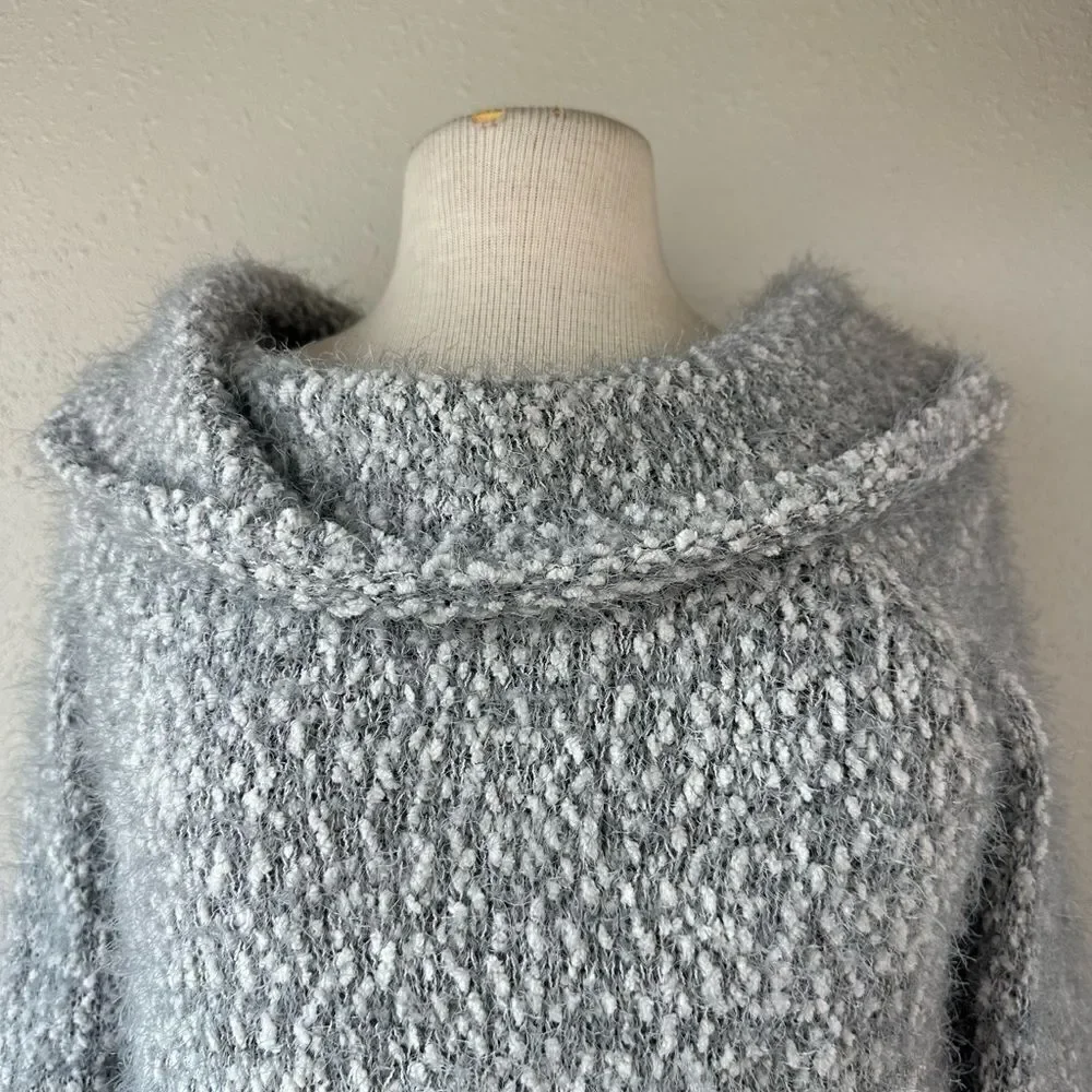 NWT Freshman Women’s Sweater